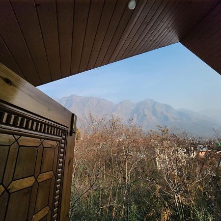 Srinagar Group Of Hotels מראה חיצוני תמונה
