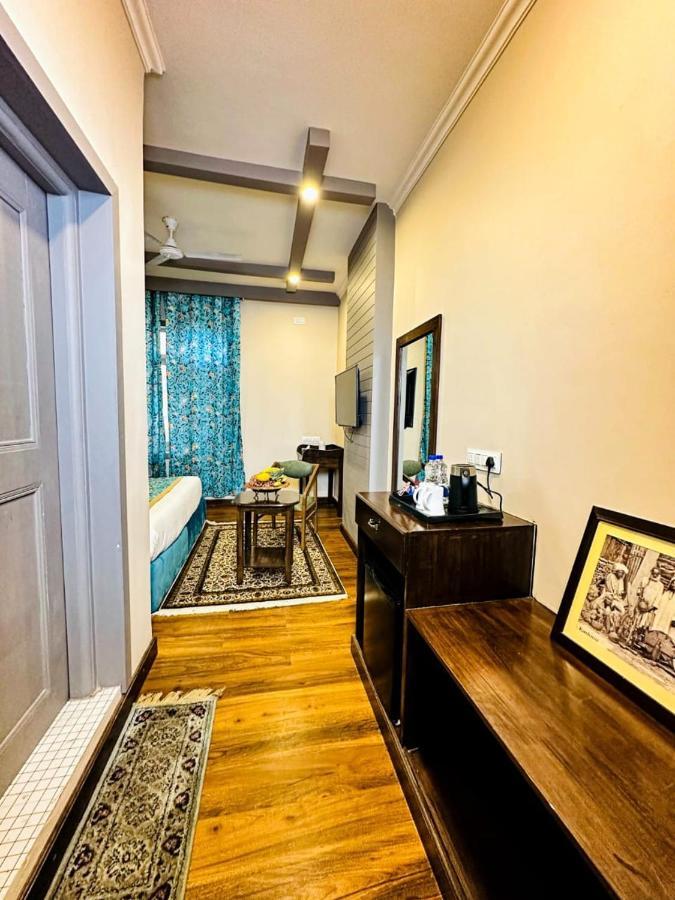 Srinagar Group Of Hotels מראה חיצוני תמונה